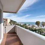 Fronte Mare - Marina Di